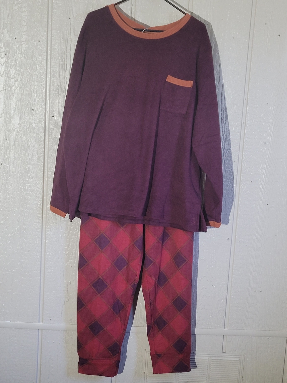 NWOT Cuddl Duds Long-Sleeve Pajama Set